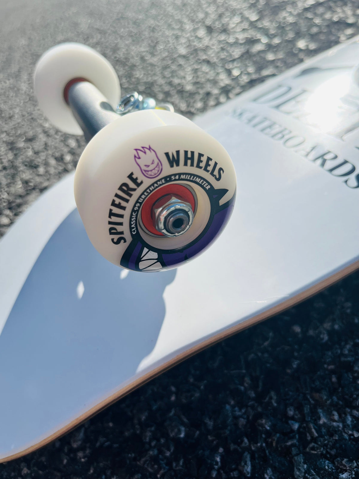 Complete Guide to Skateboard Wheels: Hardness, Size and Shape Explained